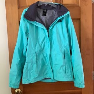 North Face Women’s Raincoat Medium